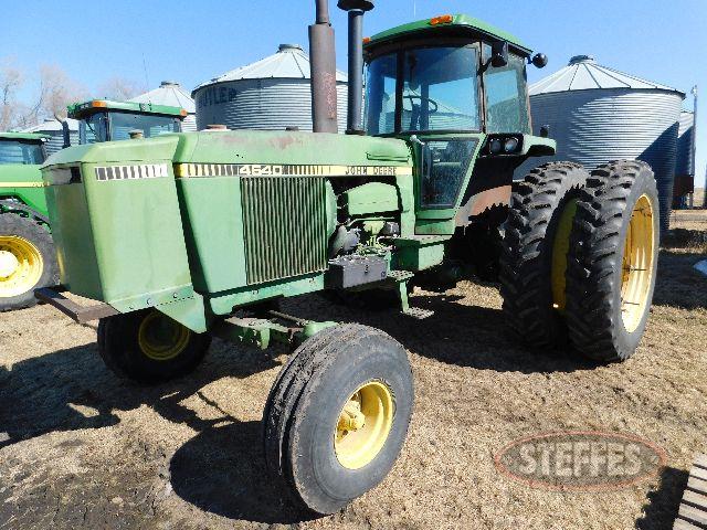 1979 John Deere 4640_1.jpg